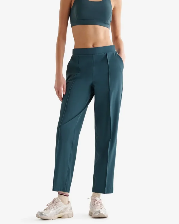 Flash Sale Roots Anywhere 7/8 Pull On Pant