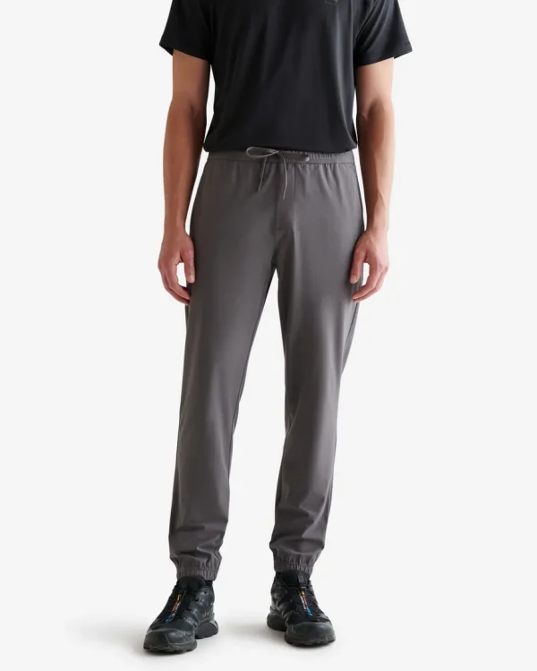 Store Roots Park Tech Jogger